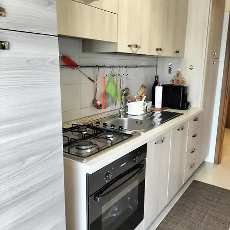 Apartament Theo's House *